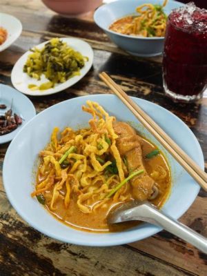  Khao Soi: ¡Una Explosión de Sabores Picantes y Cremosos en las Calles de Chiang Mai!